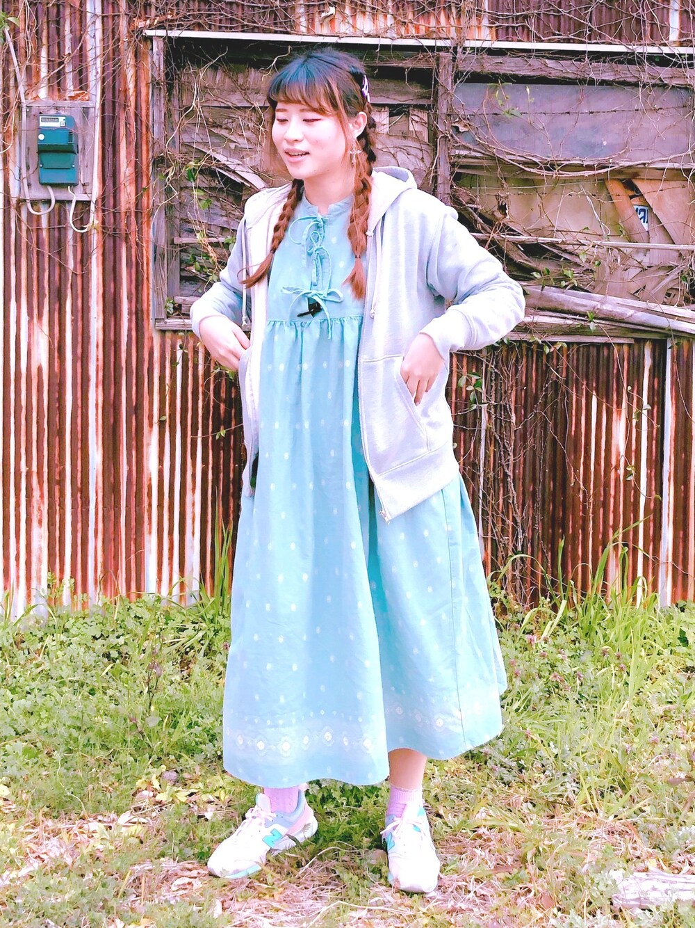 「関ジャニ∞、ぽっちゃり、ぽっちゃりコーデ、河津桜、静岡、ワンピース、hoodie」｜「Samansa Mos2のモチーフ花柄ワンピース（ワンピース、グリーン系）」を使った、Cherryさん（レディース・170cm）の春コーディネートの1枚目の写真