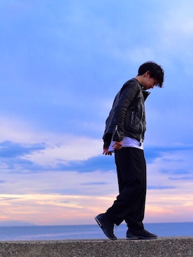 「ATTACHMENT（アタッチメント）のアイテム（ライダースジャケット）」を使った、Makoto Kawabayashiさん（メンズ・175cm）の秋コーディネート