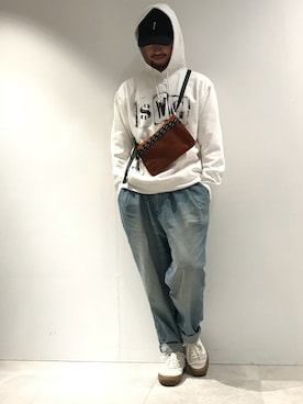 「SWAGGER（スワッガー）のアイテム」を使った、Makoto Kawabayashiさん（メンズ・175cm）の春コーディネート