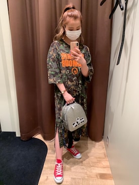 「アイテム（バックパック/リュック、シルバー系）」を使った、madokaさん（レディース・160cm）の夏コーディネート