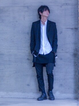 「sulvam」｜「アイテム（アナログ腕時計）」を使った、ジュノさん（メンズ・180cm）の冬コーディネート