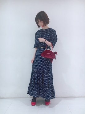 「レトロワンピース」｜「アイテム（財布/小物）」を使った、りりさん（レディース・147cm）の秋コーディネート