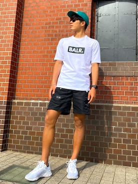 「RVCA（ルーカ）のアイテム（パンツ）」を使った、ゆたゆたさん（メンズ・182cm）の夏コーディネート