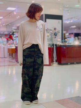 Tシャツ カットソーを使った タオル地 のレディース人気ファッションコーディネート Wear