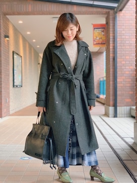 「AVIREX（アヴィレックス）のアイテム（トレンチコート）」を使った、MANAさん（レディース・155cm）の秋コーディネート