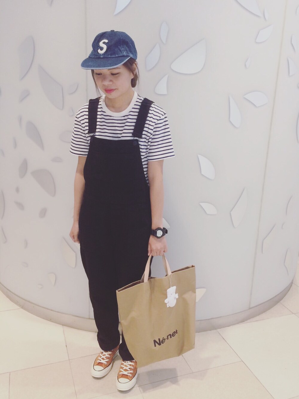 「秋のコーデ、ootd、CONVERSE1970、Overalls、jumpsuit、casual、boyish、カジュアルコーデ、UNIQLO、fall」｜「MONKIのアイテム（オールインワン・サロペット、ブラック系）」を使った、Yuko Tsyさん（レディース・161cm）の秋コーディネートの1枚目の写真