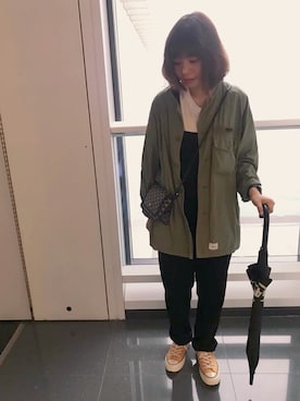 「MONKI（モンキ）のアイテム（オールインワン・サロペット）」を使った、Yuko Tsyさん（レディース・163cm）の春コーディネート