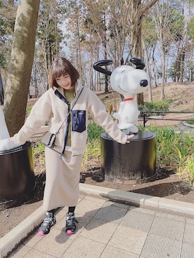 「OFF-WHITE」｜「アイテム（スウェット）」を使った、Yuko Tsyさん（レディース・163cm）の冬コーディネート