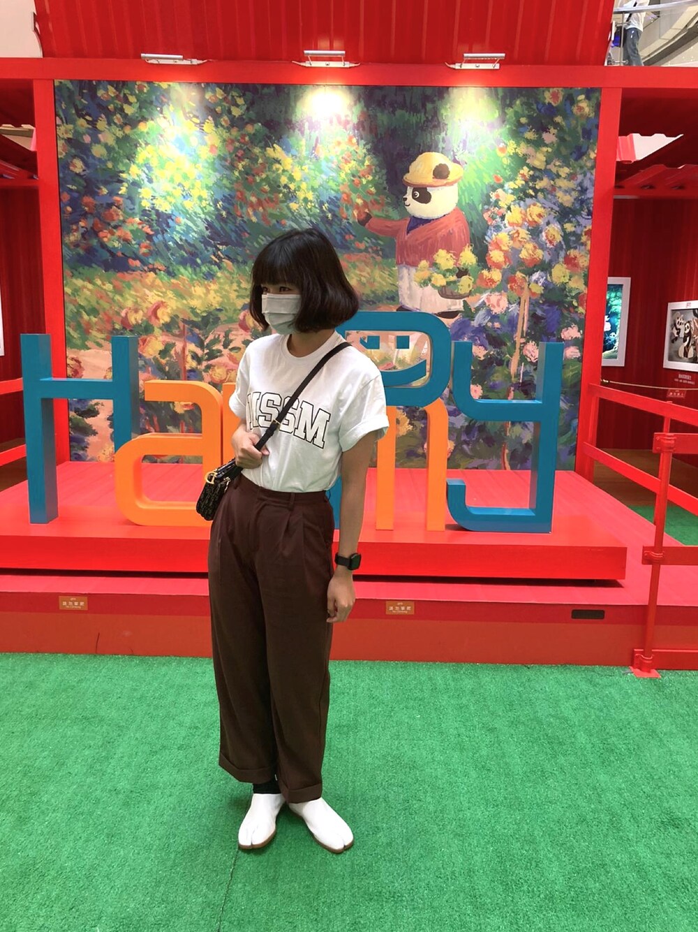 「ootd、夏、Tシャツ、休日スタイル、休日コーデ、休日、夏コーデ、夏だ！Tシャツ着よう！、白Tシャツ、casual」｜「MSGMのアイテム（Tシャツ/カットソー、ホワイト系）」を使った、Yuko Tsyさん（レディース・163cm）の春コーディネートの1枚目の写真