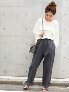 「CELLAR DOOR（セラドール）のアイテム」を使った、Press marieさん（レディース・154cm）の秋コーディネート