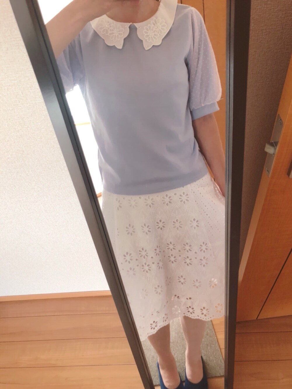 「rew de rew、ZARA、サックスブルー×ホワイト、えりつき」｜「Rewdeの襟付き袖ﾁｭｰﾙｶｯﾄｿｰ（8R15-03006）（Tシャツ/カットソー、ブルー系）」を使った、み♡さん（レディース・162cm）の夏コーディネートの1枚目の写真