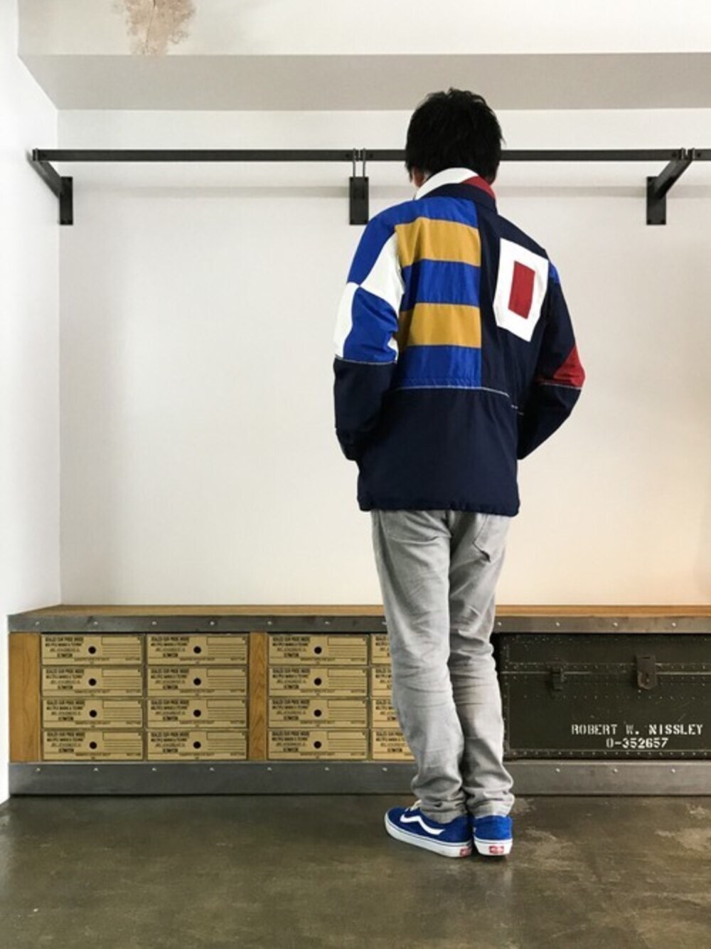 「BEDWIN & THE HEARTBREAKERS、BEDWIN、ナイロンジャケット、nexus7、NEXUSVII、VANS OLDSKOOL、BEDWIN&THE HEARTBREAKERS、D.L STORE」｜「NEXUSVIIのCODE FLAGS JACKET（ナイロンジャケット、その他）」を使った、JIMAさん（メンズ・170cm）の春コーディネートの1枚目の写真