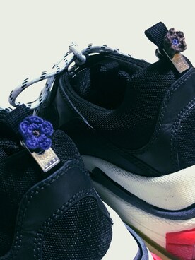 「BALENCIAGA（バレンシアガ）のアイテム（スニーカー、ブラック系）」を使った、ソウマさん（メンズ・176cm）の秋コーディネート