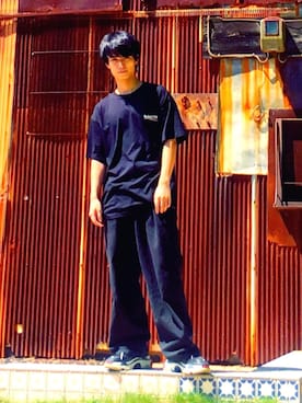 「BALENCIAGA（バレンシアガ）のBalenciaga - オーバーサイズ Tシャツ - men - コットン - L（Tシャツ/カットソー、ブラック系）」を使った、ソウマさん（メンズ・176cm）の秋コーディネート