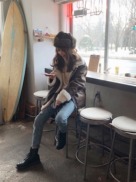 「MOUSSY（マウジー）のMVS SKINNY（デニムパンツ）」を使った、kannaさん（レディース・162cm）の冬コーディネート