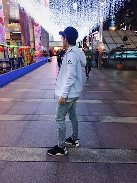 「adidas originals」｜「アイテム（スタジャン）」を使った、林士翔さん（メンズ・165cm）の冬コーディネート