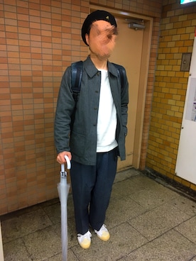 「アイテム（スラックス、ブルー系）」を使った、AL JARRAUさん（メンズ・174cm）の春コーディネート