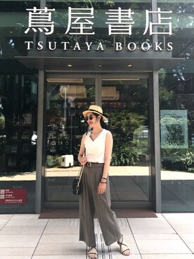 「蔦屋書店」｜jhujhu さん（レディース・166cm）の夏コーディネート