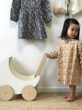 「レトロワンピース」｜「アイテム（雑貨/ホビー）」を使った、retronさん（キッズ・80cm）の秋コーディネート