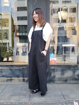 「Johnbull Private labo（ジョンブルプライベートラボ）のアイテム（サロペット/オーバーオール）」を使った、Lunaさん（レディース・160cm）の春コーディネート