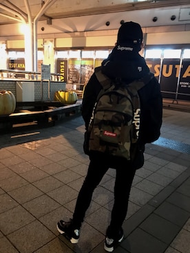「BALENCIAGA」｜「アイテム（マウンテンパーカー）」を使った、Ｋ🅰ＺＵさん（メンズ・171cm）の冬コーディネート