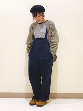 「CUBE SUGAR（キューブシュガー）のアイテム（オールインワン・サロペット）」を使った、キョウコさん（レディース・160cm）の春コーディネート