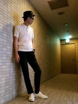 「タイトシルエット」｜「アイテム（帽子）」を使った、tomoomoさん（メンズ・176cm）の夏コーディネート