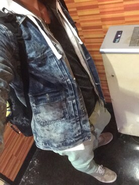 「improves（インプローブス）のアイテム（デニムジャケット）」を使った、ゆーた( ▔•з•▔ )さん（メンズ・177cm）の冬コーディネート
