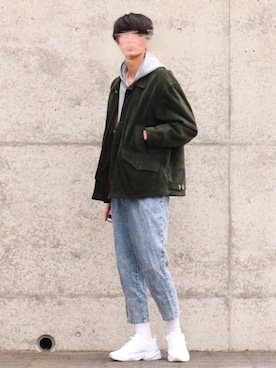 「ベロア」｜「アイテム（トレンチコート）」を使った、Ryoさん（メンズ・186cm）の冬コーディネート