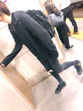 「RAF SIMONS（ラフシモンズ）のアイテム（アクセサリー）」を使った、こうすけ。さん（メンズ・184cm）の秋コーディネート