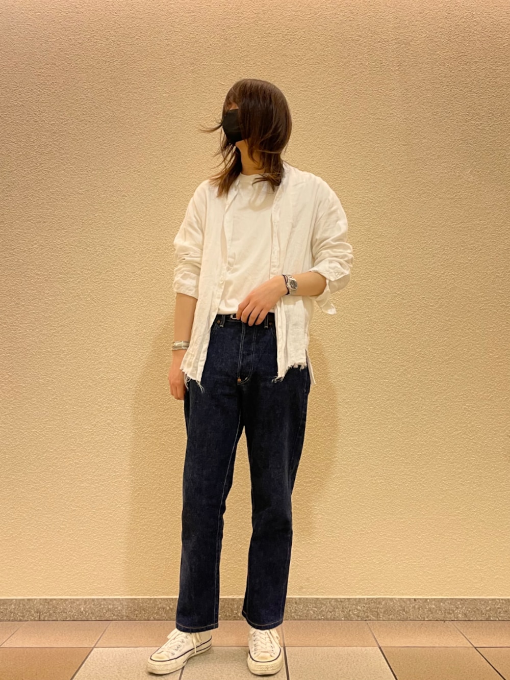 「greg lauren、TAKAHIROMIYASHITA The SoloIst. 、Levi's、converse、701xx、リネンシャツ」｜「GREG LAURENのアイテム（シャツ/ブラウス、ホワイト系）」を使った、こうすけ。さん（メンズ・184cm）の春コーディネートの1枚目の写真