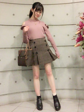 浅見怜美さんのコーディネート