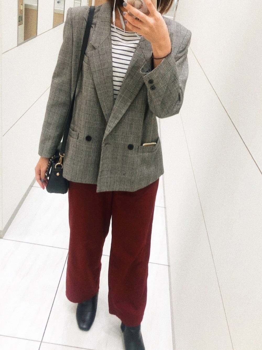 「HERMES、earth music&ecology、Ray BEAMS、秋コーデ、10月、ootd、秋のマイ旬スタイル、柄×柄、ジャケット」｜「miss parisのアイテム（テーラードジャケット、グレー系）」を使った、Iさん（レディース・161cm）の秋コーディネートの1枚目の写真