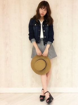 「dazzlin（ダズリン）のアイテム（帽子）」を使った、dazzlin SHOP STAFFさん（レディース・162cm）の春コーディネート
