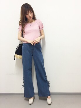 「＃デニム」｜「アイテム（その他シューズ）」を使った、dazzlin SHOP STAFFさん（レディース・165cm）の春コーディネート