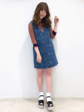 ヴィンテージライクデニムサックワンピースを使ったショップスタッフのレディースコーディネート一覧 Wear