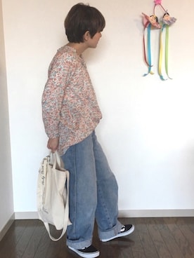 「UNIQLO（ユニクロ）のハイライズワイドストレートジーンズ（デニムパンツ）」を使った、るみっぺさん（レディース・150cm）の春コーディネート