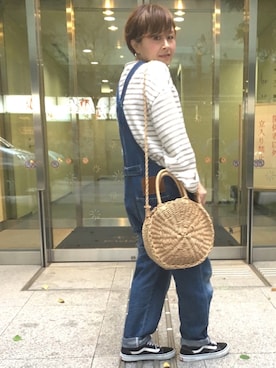 「and it_（アンドイット）のアイテム（サロペット/オーバーオール）」を使った、るみっぺさん（レディース・150cm）の春コーディネート