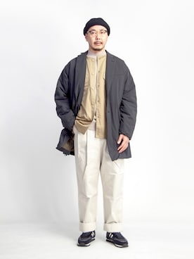 「MANUAL ALPHABET（マニュアル アルファベット）のアイテム（ジャケット/アウター）」を使った、MARC ARROWS 安岡さん（メンズ・170cm）の秋コーディネート