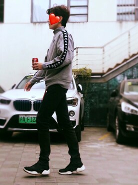 「休闲」｜「アイテム（スウェット）」を使った、woosung_dさん（メンズ・175cm）の秋コーディネート