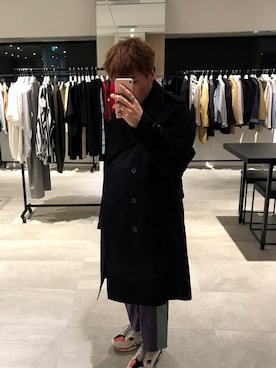 「アイテム（トレンチコート）」を使った、UNITED TOKYO 永瀬 雄太さん（メンズ・163cm・20代）の春コーディネート
