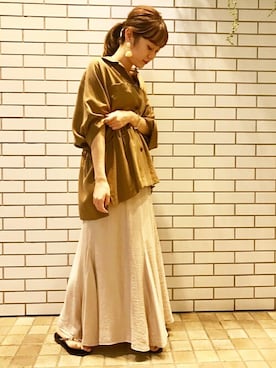 「抜き襟」｜「アイテム（ジャケット/アウター）」を使った、Liesse STAFFさん（レディース・158cm）の夏コーディネート