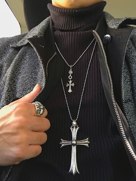 「NO ID.（ノーアイディ）のアイテム（チェスターコート）」を使った、RTさん（メンズ・167cm）の冬コーディネート