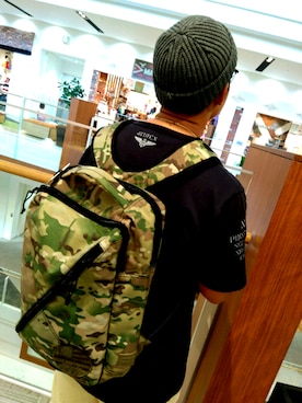 バックパック リュックを使った 紺色 のメンズ人気ファッションコーディネート ユーザー ショップスタッフ Wear