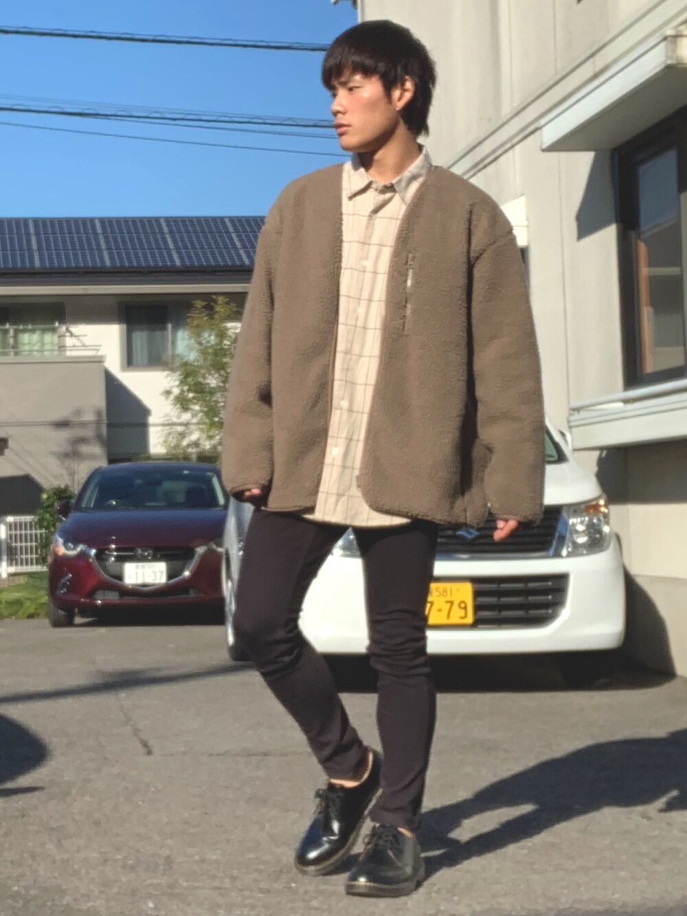 「冬アウター着回しチャレンジ、シンプルコーデ、チェック、黒スキニー、革靴、GU、冬コーデ、ベージュ、ボア、おしゃれさんと繋がりたい」｜「GUのアイテム（ジャケット/アウター、ベージュ系）」を使った、RIKUさん（メンズ・170cm）の冬コーディネートの1枚目の写真
