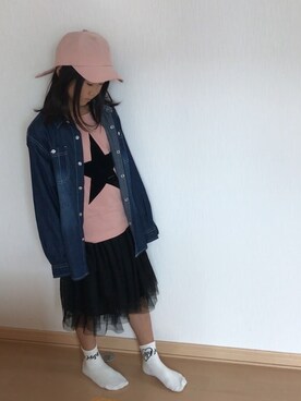 「GU（ジーユー）のアイテム（シャツ/ブラウス、ブルー系）」を使った、しろTOむくさん（レディース）の秋コーディネート