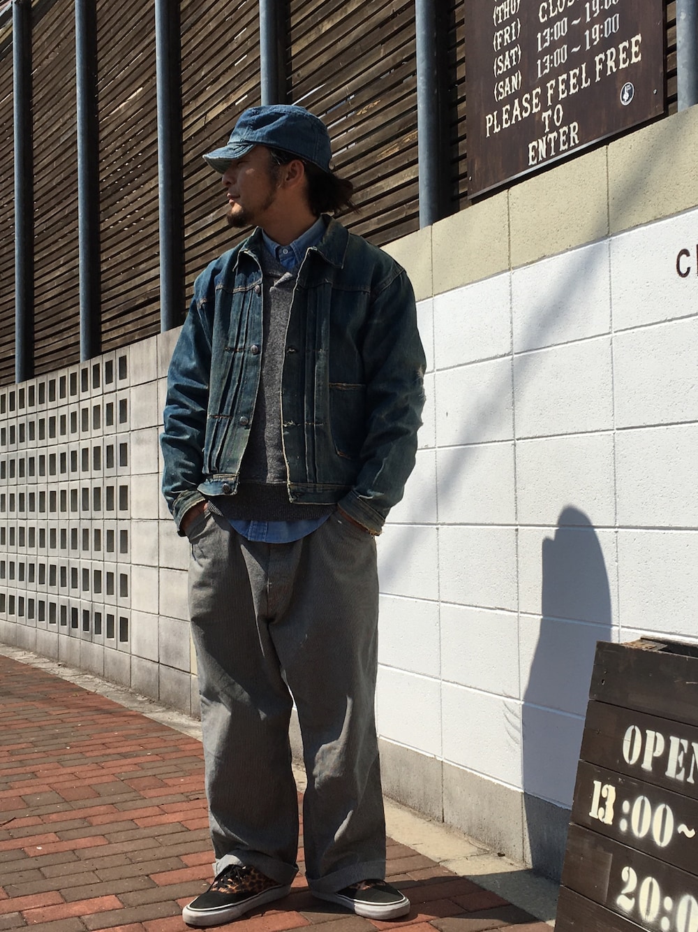 「ジージャン、Gジャン、used、古着、vintage、denim」｜「モンゴメリーのアイテム（デニムジャケット、ブルー系）」を使った、KIICHI Mさん（メンズ・168cm）の夏コーディネートの1枚目の写真