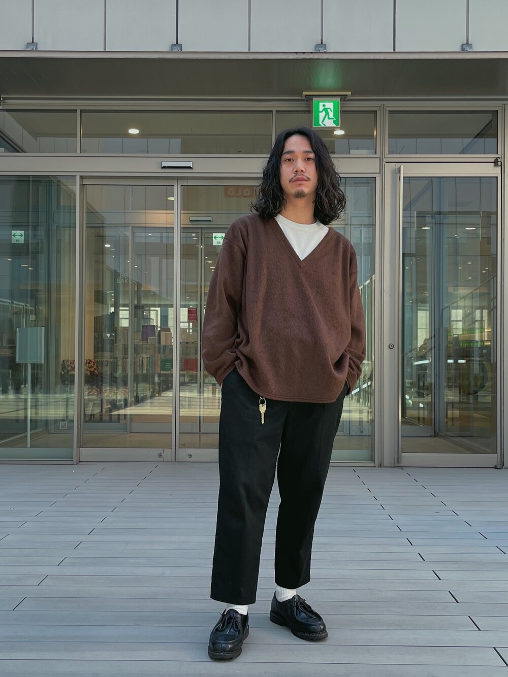 「今日のコーデ、カジュアルコーデ、大人コーデ、ブラウン、south2west8、モヘアニット、革靴、Paraboot」｜「ParabootのPARABOOT  / パラブーツ : MICHAEL 70 ANS（ブーツ、ブラック系）」を使った、れんさん（メンズ・171cm）の冬コーディネートの1枚目の写真