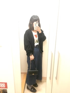 「バラ柄」｜「アイテム（ブルゾン）」を使った、kinaさん（レディース・158cm）の秋コーディネート
