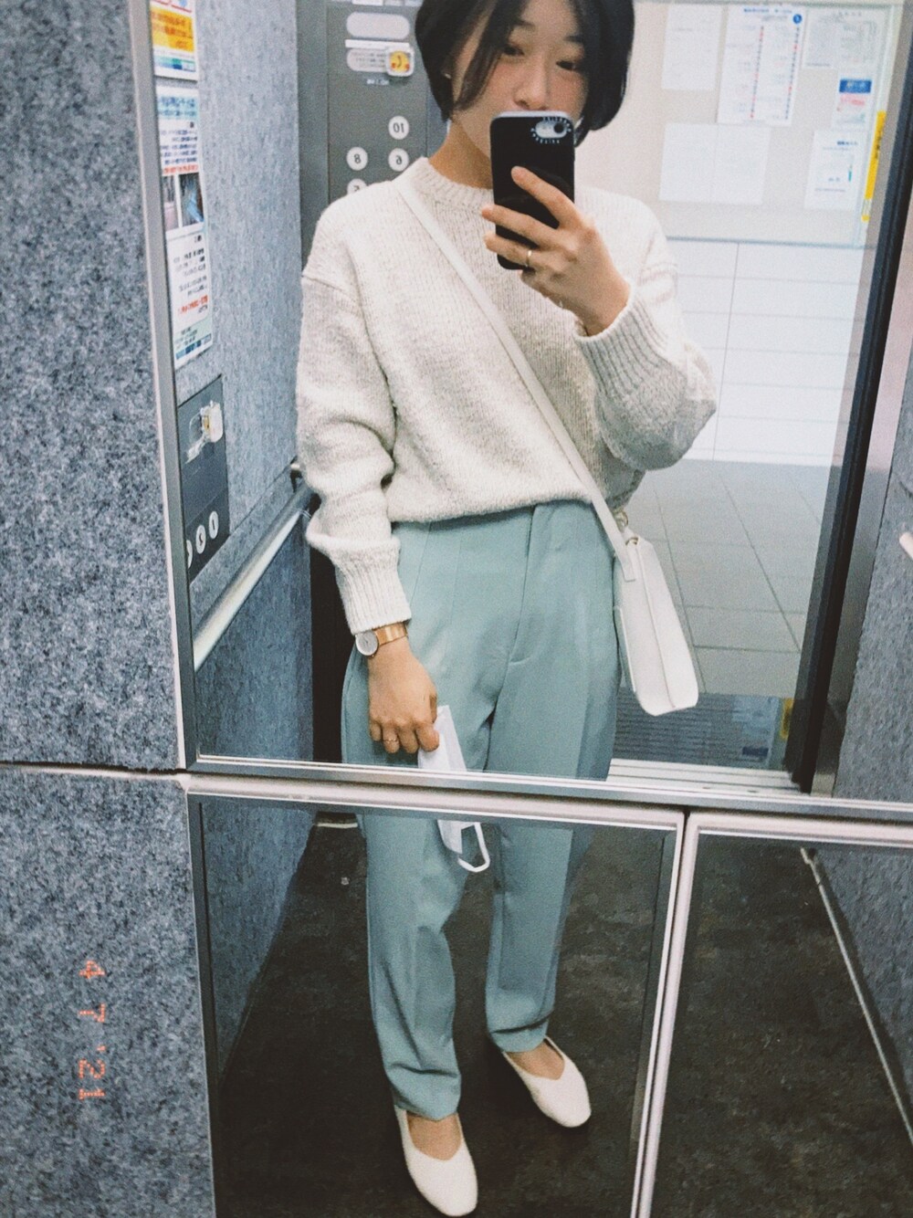 「春コーデ、大学生、シンプルコーデ、お洒落さんとつながりたい、プチプラ」｜「ZARAのアイテム（パンツ、グリーン系）」を使った、Toukoさん（レディース・156cm）の春コーディネートの1枚目の写真